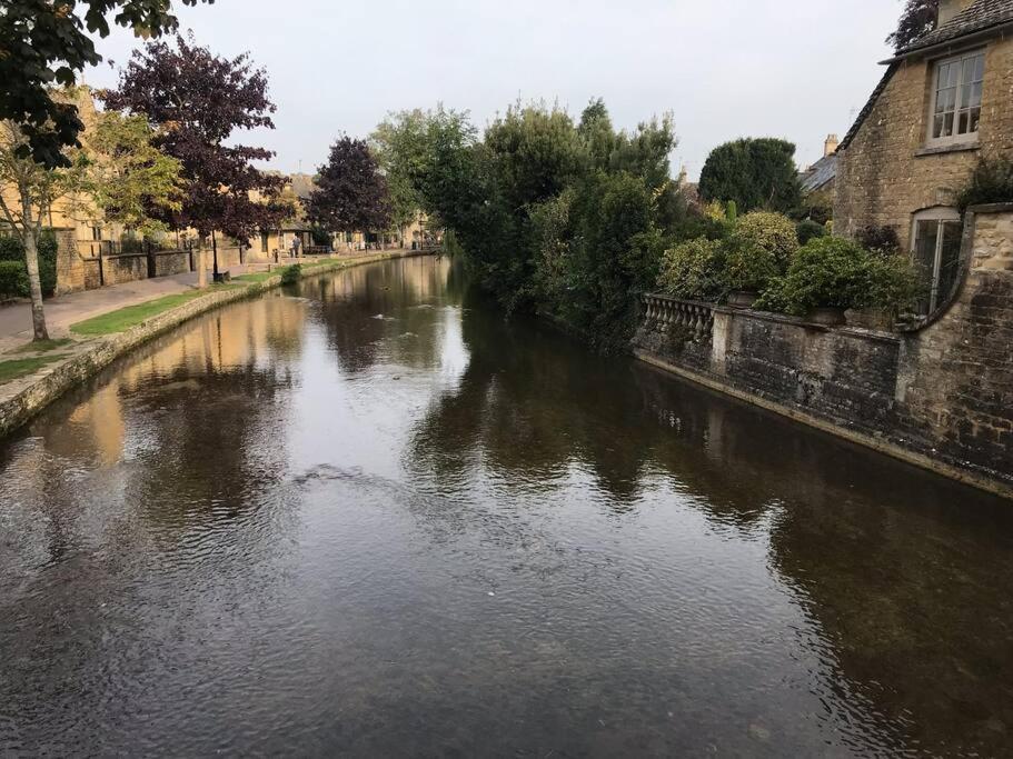 Historic Cotswold Chic Style For Uk Staycation Bourton-on-the-Water Eksteriør bilde