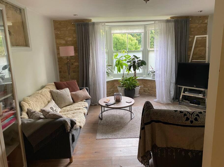 Historic Cotswold Chic Style For Uk Staycation Bourton-on-the-Water Eksteriør bilde
